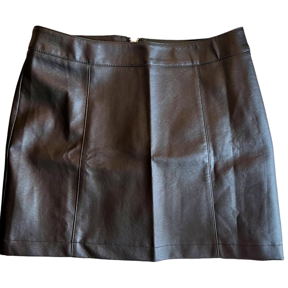 FOREVER 21 Black Faux Leather Skirt